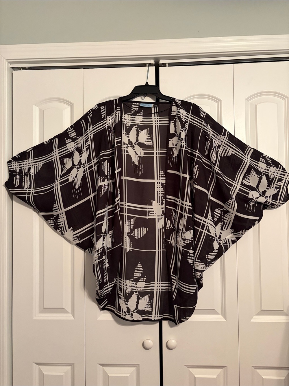Cynthia Rowley Black & White Plaid Floral Open Kimono